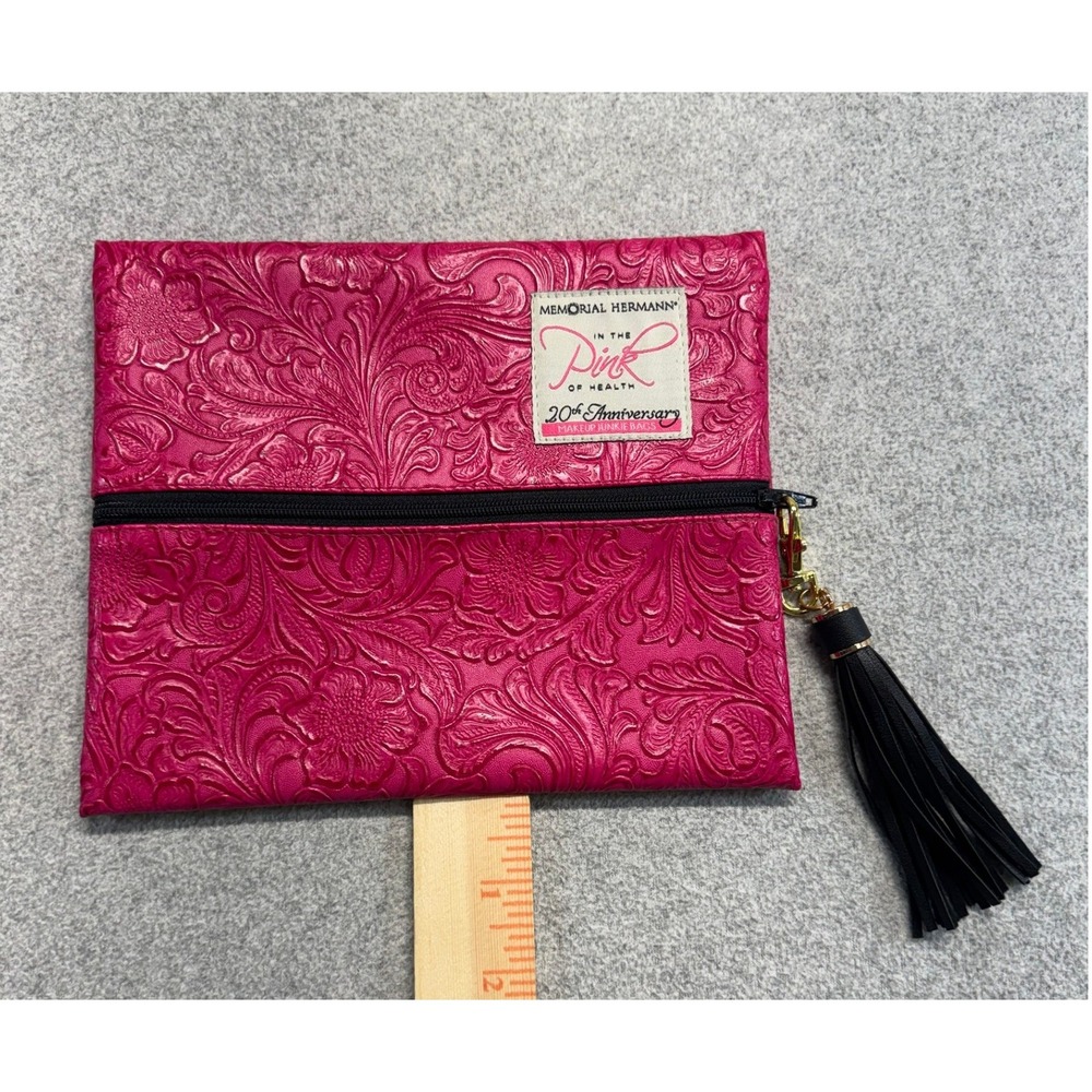 Makeup Junkie Bag Memorial Hermann In The Pink 20th Anniversary Floral Tassel